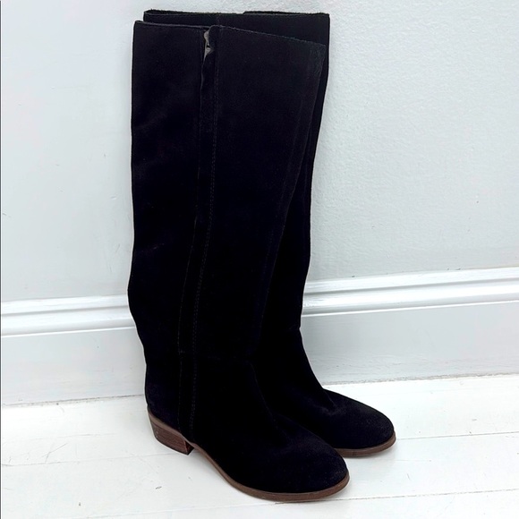 Splendid Black Keaton Boots in Sleek Suede Design - Picture 1 of 8